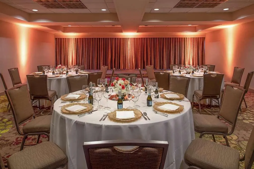 Doubletree Suites By Hilton Seattle Airport/Southcenter Tukwila