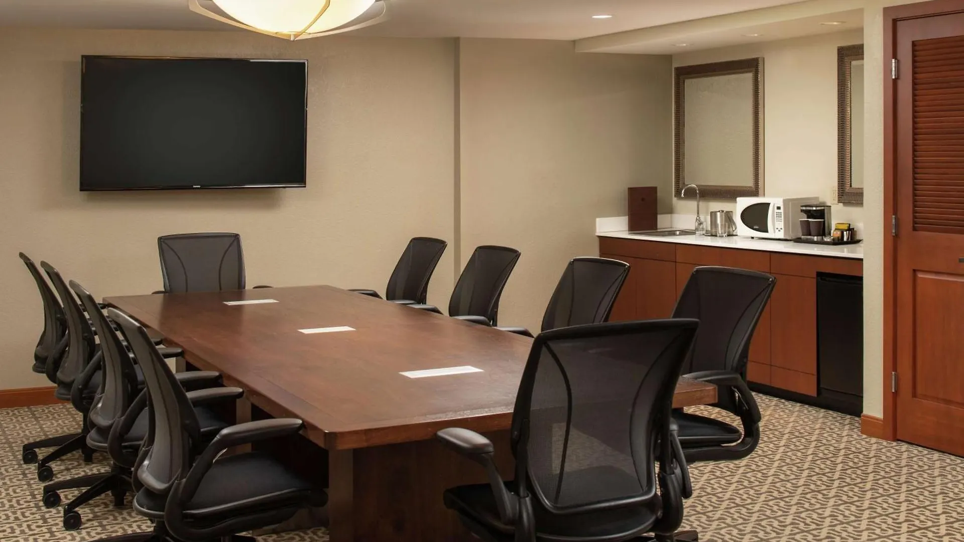 *** Hotel Doubletree Suites By Hilton Seattle Airport/Southcenter Tukwila United States